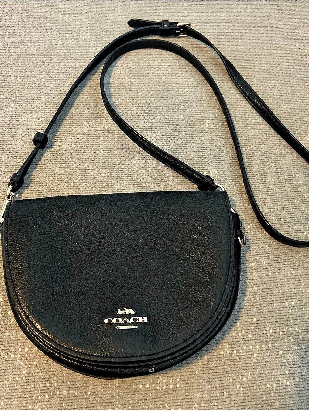 Coach Ellen Crossbody Black Crossbody Bag